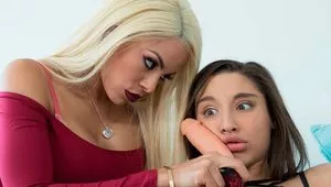 Abella Danger, Luna Star